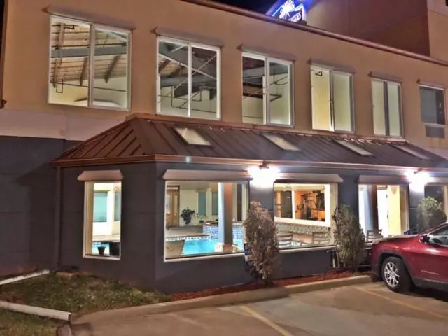 ホテル Robinson Inn And Suites