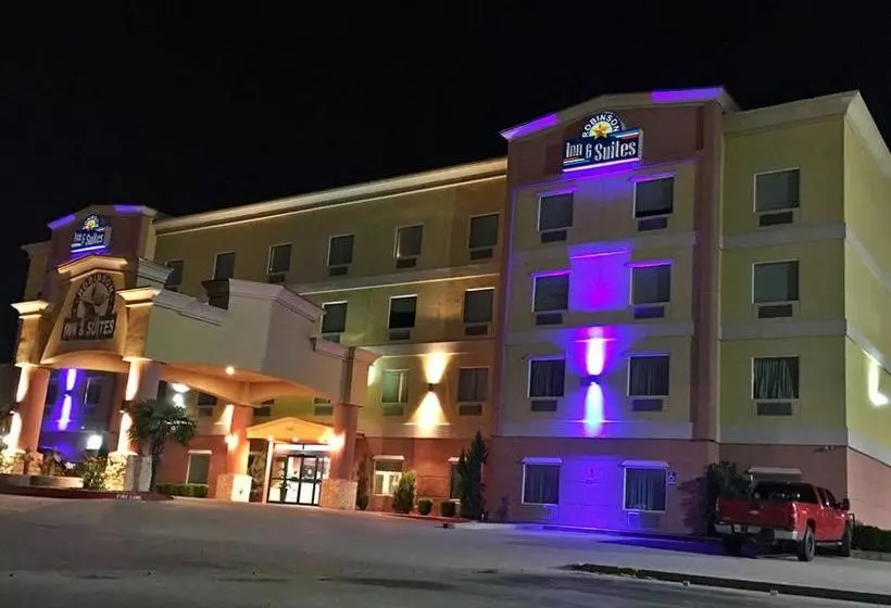 ホテル Robinson Inn And Suites