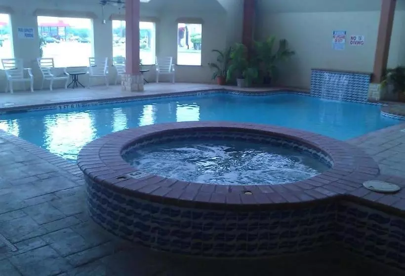 ホテル Robinson Inn And Suites