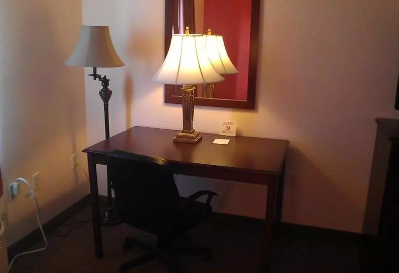 ホテル Robinson Inn And Suites