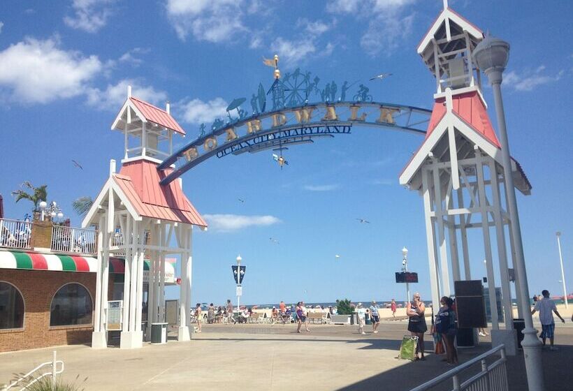 호텔 Sea Breeze Ocean City