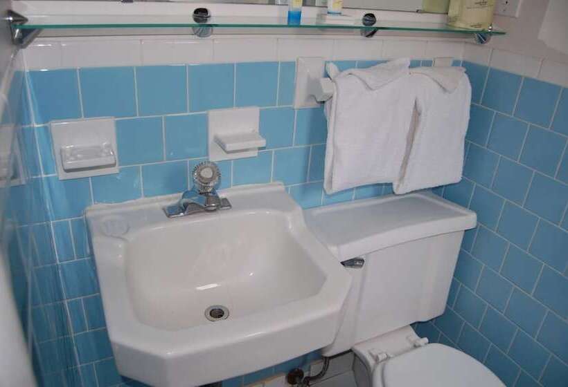 호텔 Sea Breeze Ocean City