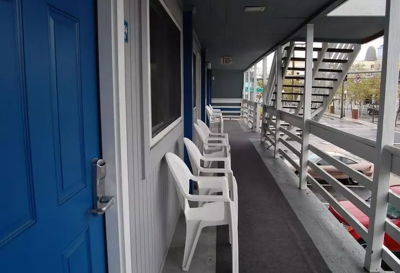 酒店 Sea Breeze Ocean City