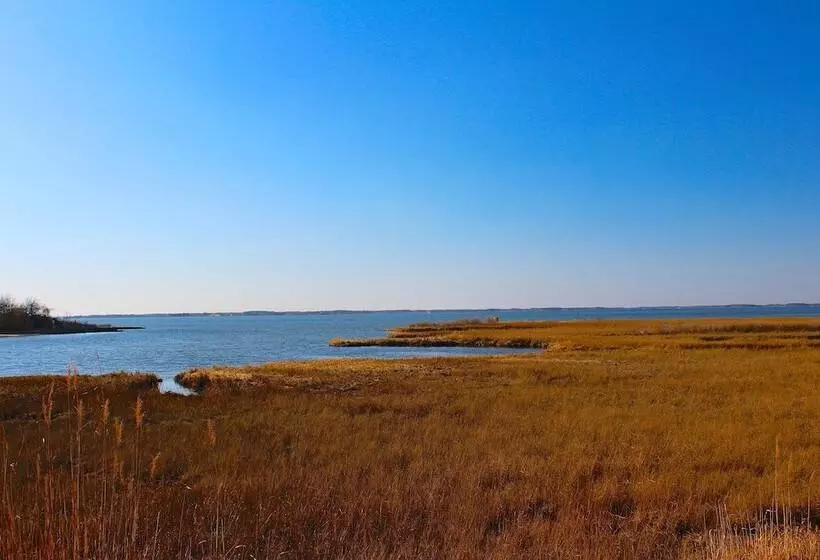 Lucayan Resort By Kees Vacations