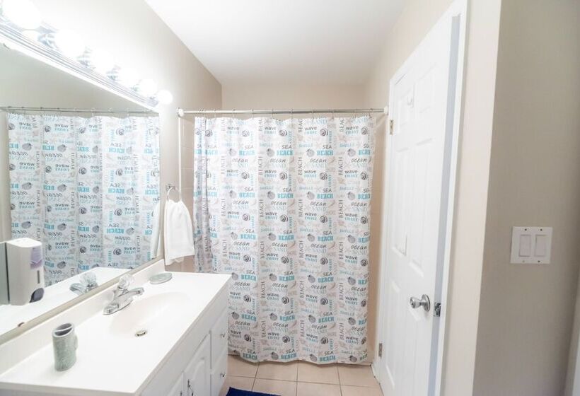 Lucayan Resort By Kees Vacations