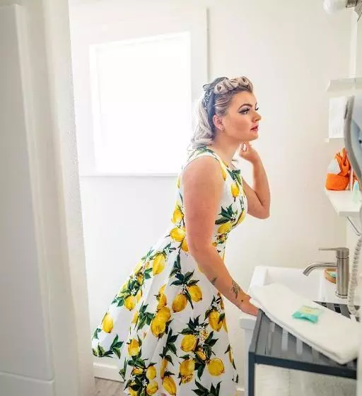 Мотель The Atomic Blue Motor Inn