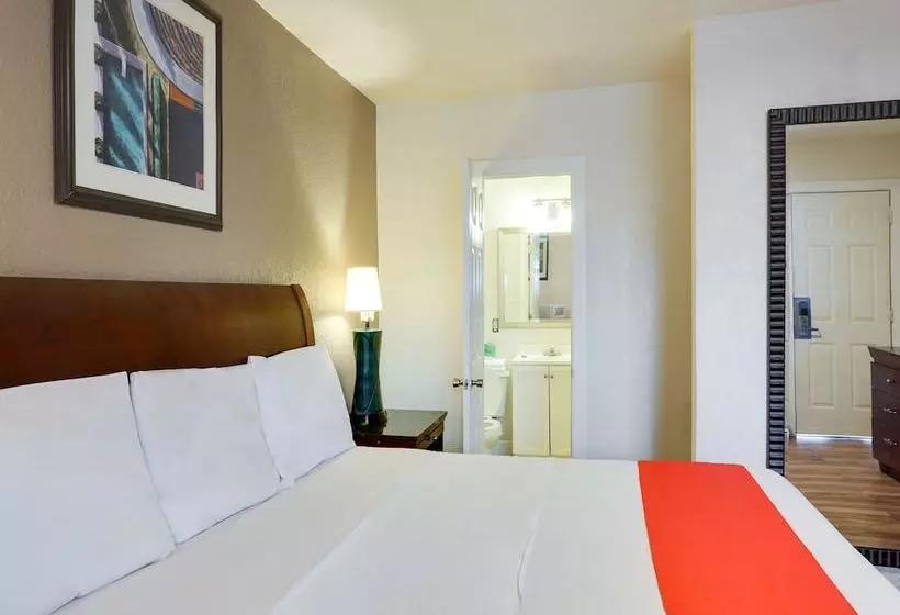 فندق على الطريق Urban Inn Giddings