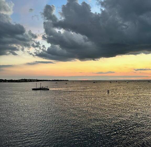 リゾートホテル The Suites At Fishermen S Village   2 Bedroom Suites