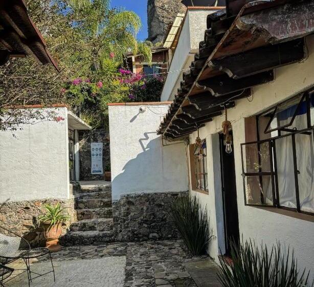 هتل Hospedaje Casa Teotleco