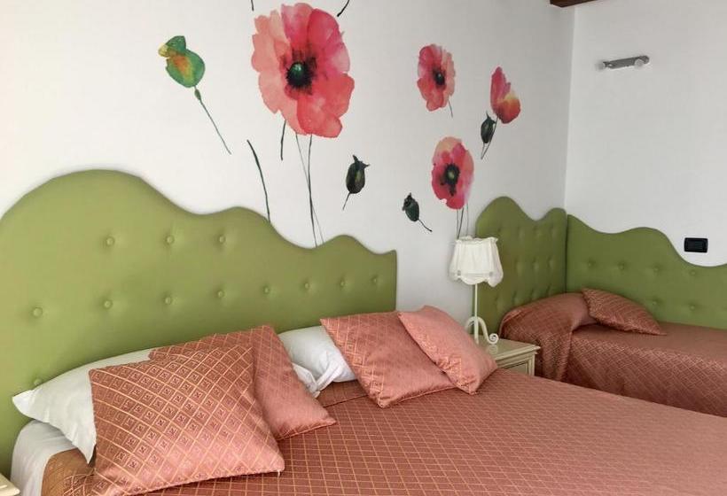 مبيت وإفطار Flower Inn