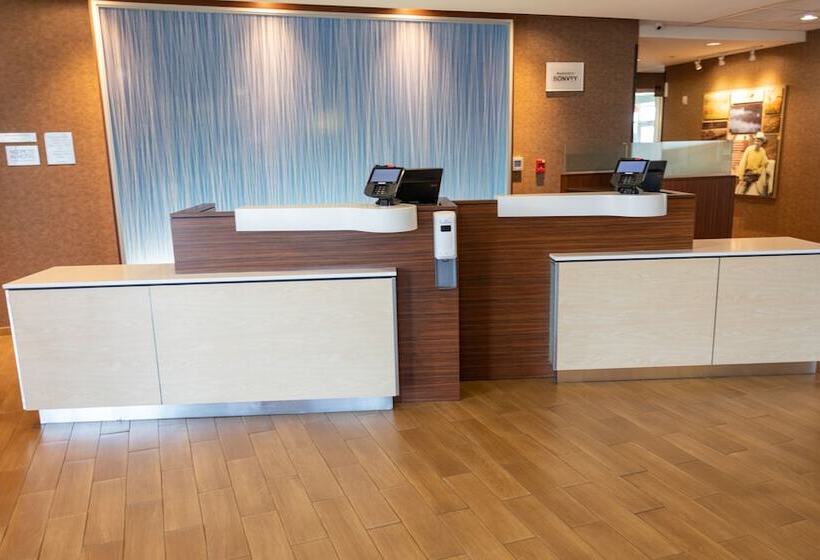 Fairfield Inn & Suites By Marriott Athens I 65