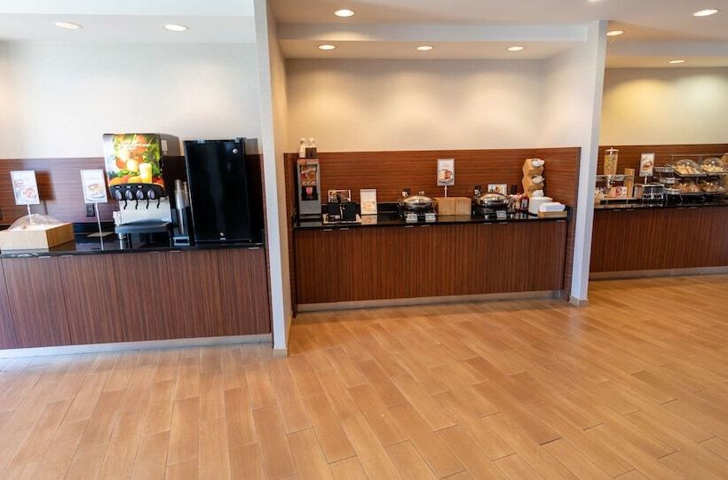 Fairfield Inn & Suites By Marriott Athens I 65