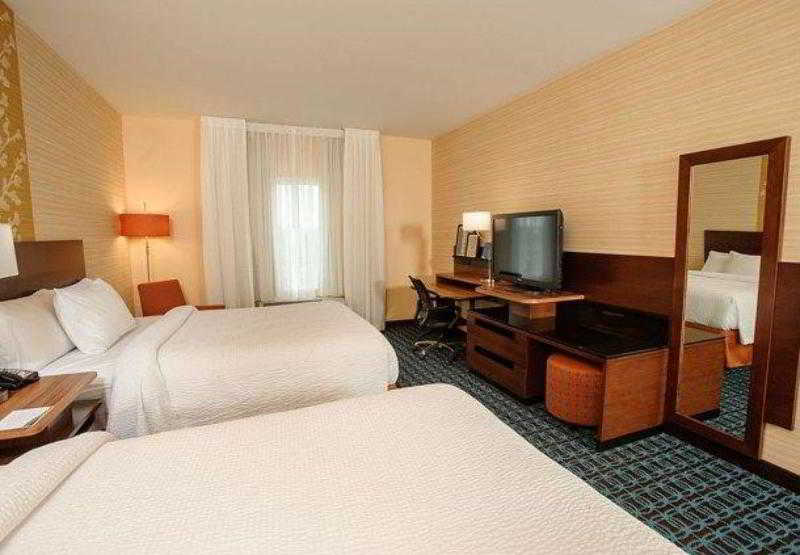 Fairfield Inn & Suites By Marriott Athens I 65