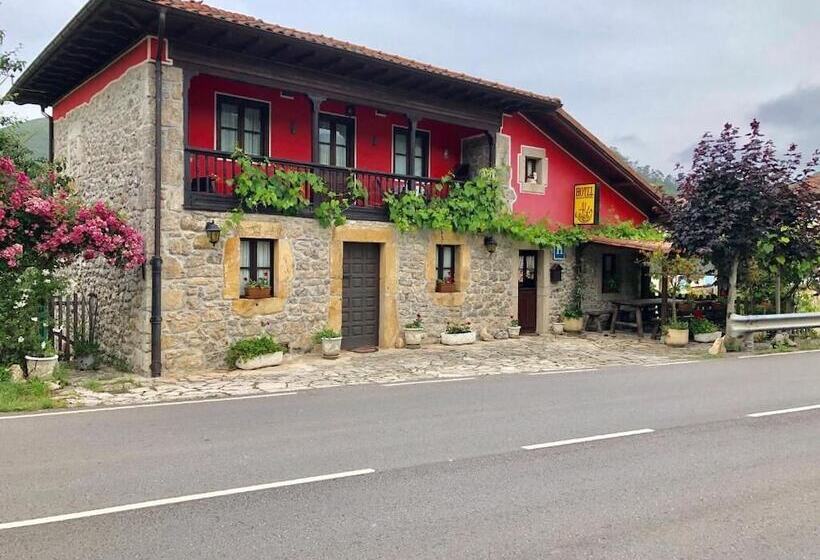 בית מלון כפרי Alda