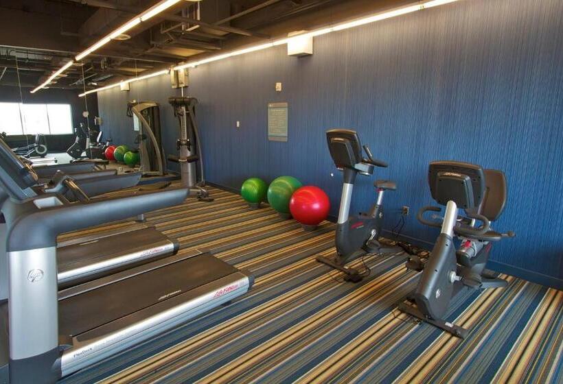 فندق Aloft Tulsa