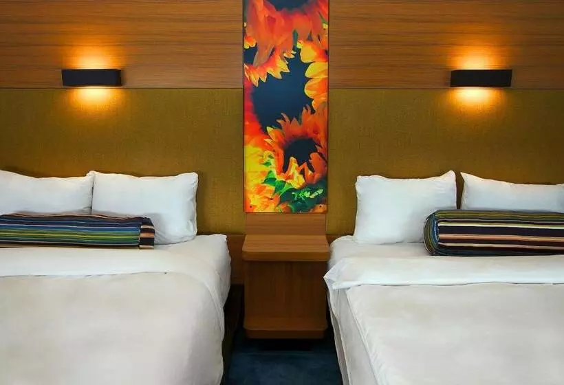 ホテル Aloft Tulsa