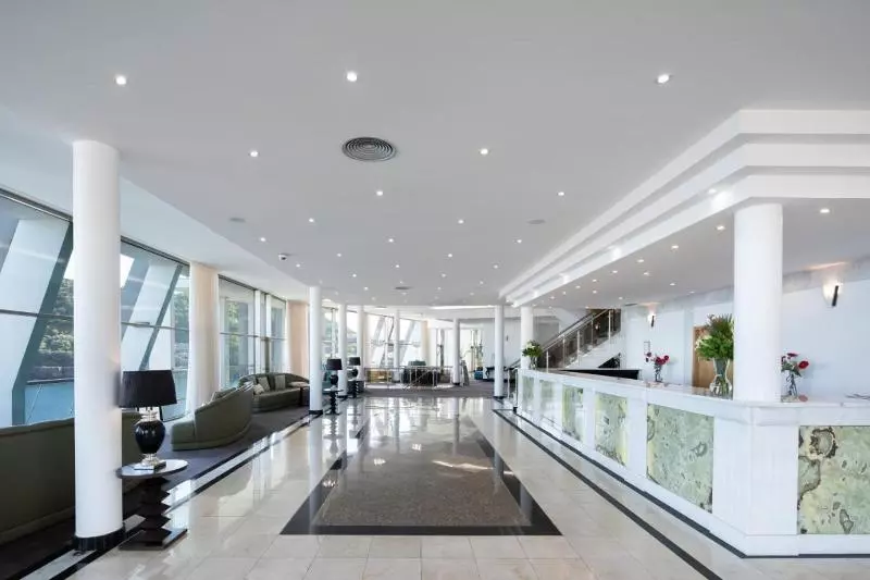 בית מלון כפרי Angra Marina