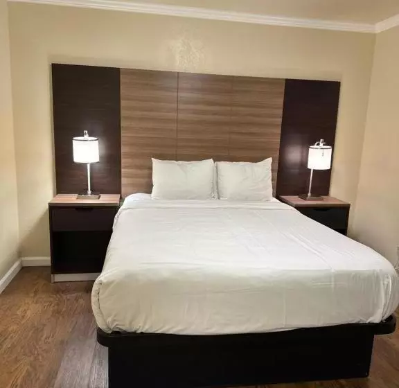 ホテル Beachwalker Inn Cayucos