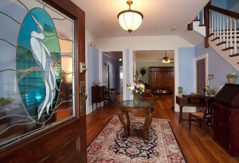 ホテル Blue Heron Inn