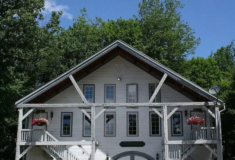 酒店 Christmas Farm Inn And Spa