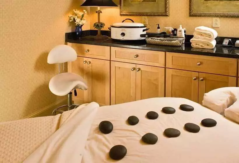 酒店 Christmas Farm Inn And Spa