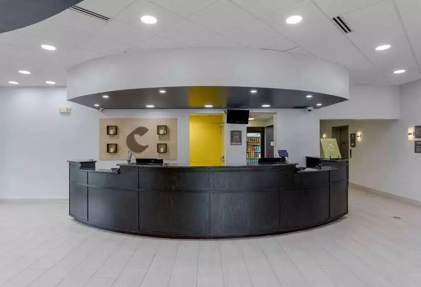 Отель Comfort Suites Mt. Julietnashville Area