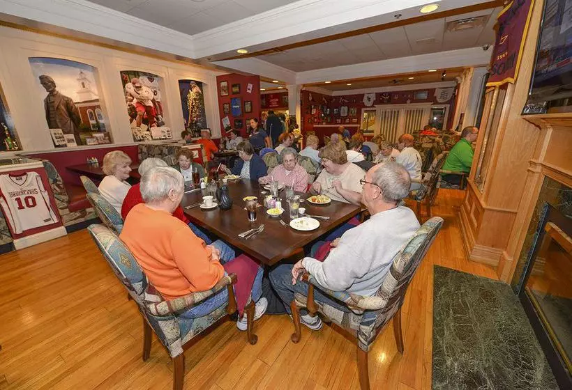 Hotel Cumberland Inn