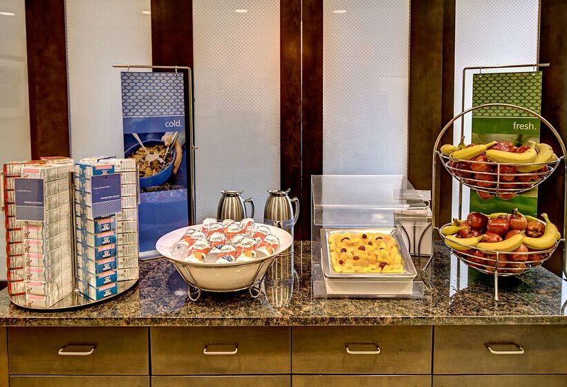 فندق Hampton Inn & Suites Rochester/henrietta