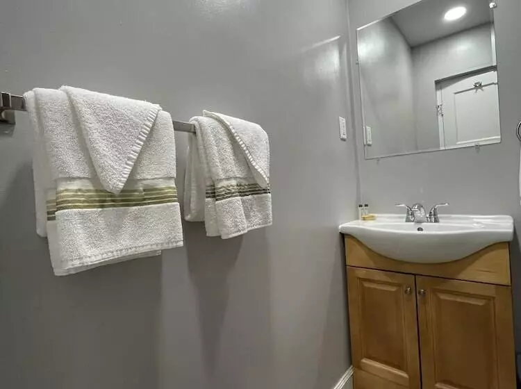 酒店 Howard Johnson By Wyndham Ridgecrest, Ca