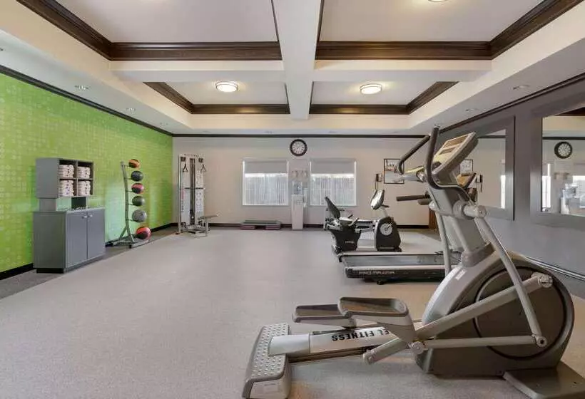 هتل La Quinta By Wyndham Houston Energy Corridor