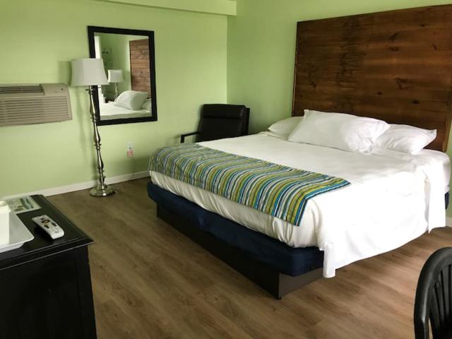 酒店 Lake Inn And Restaurant