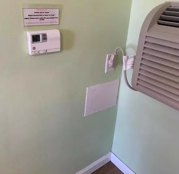 Отель Lake Inn And Restaurant