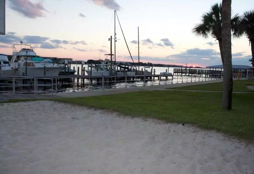 호텔 Marina Bay Resort