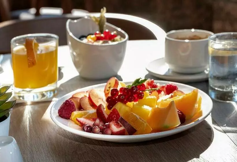 בית מלון כפרי Meliá Isla Canela