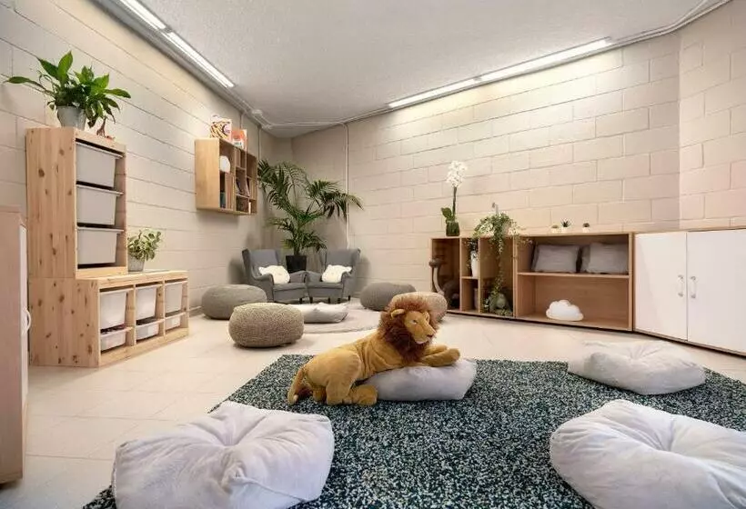 בית מלון כפרי Meliá Isla Canela