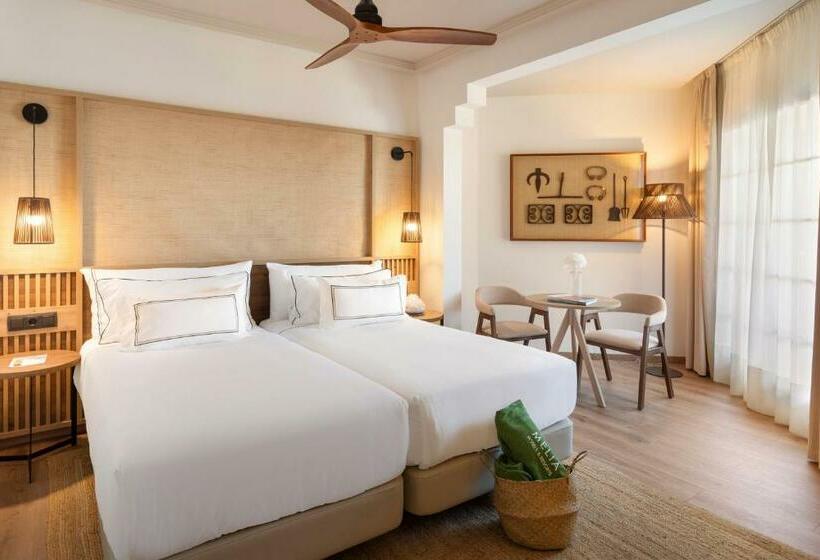 هتل Meliá Isla Canela