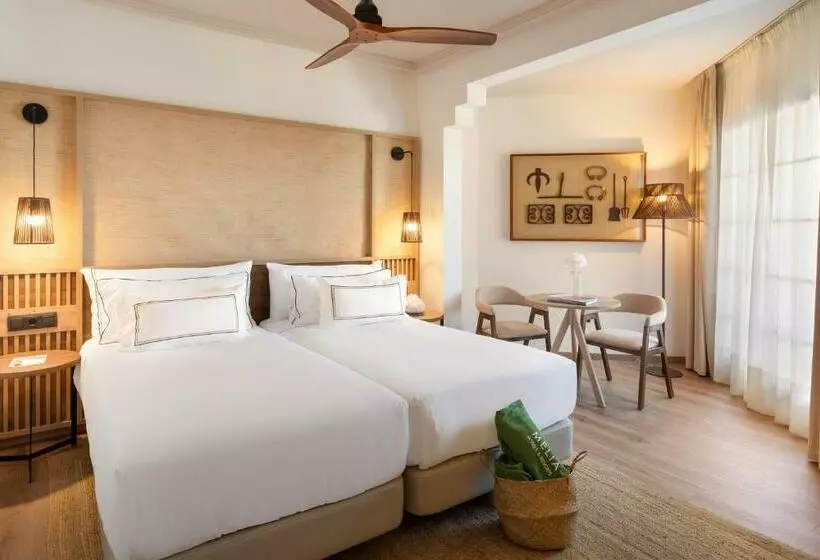 בית מלון כפרי Meliá Isla Canela