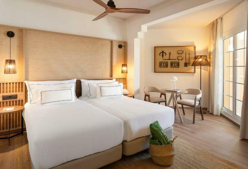 هتل Meliá Isla Canela