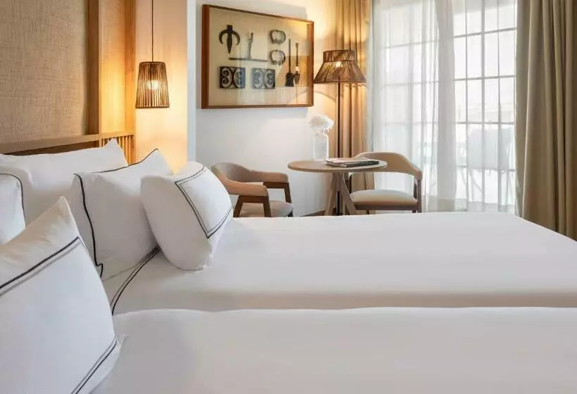 בית מלון כפרי Meliá Isla Canela