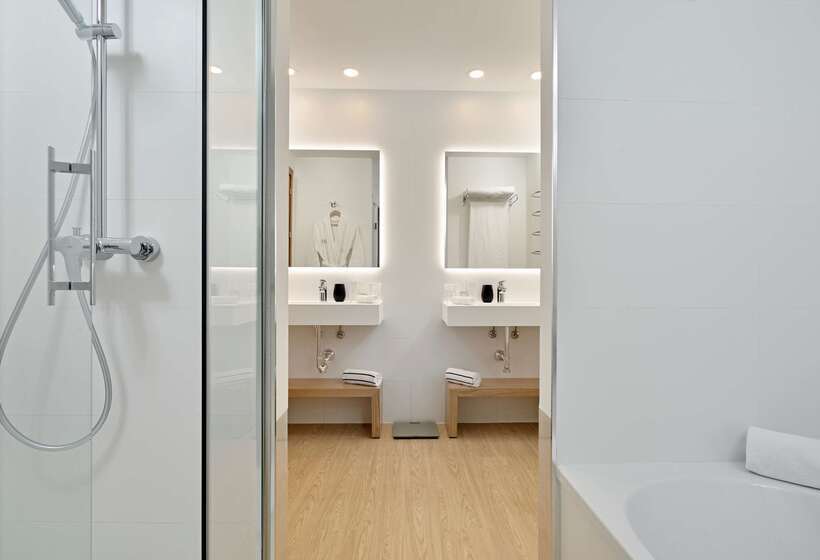 هتل Meliá Isla Canela