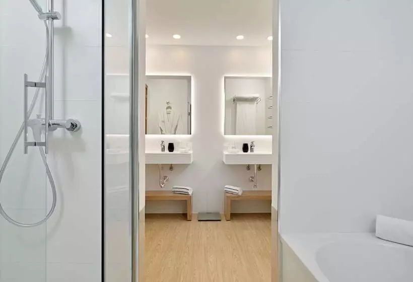 בית מלון כפרי Meliá Isla Canela