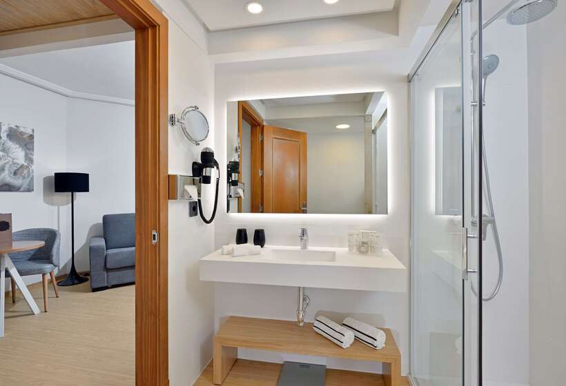 هتل Meliá Isla Canela