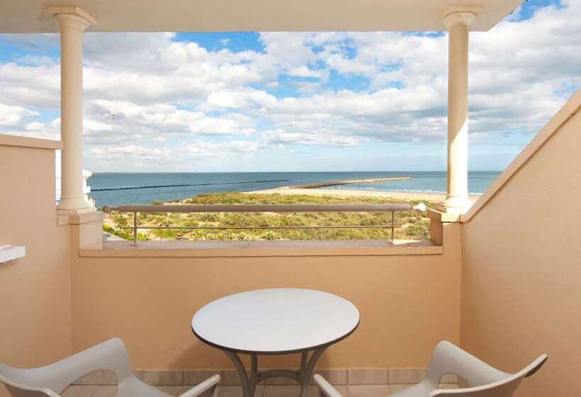 هتل Meliá Isla Canela