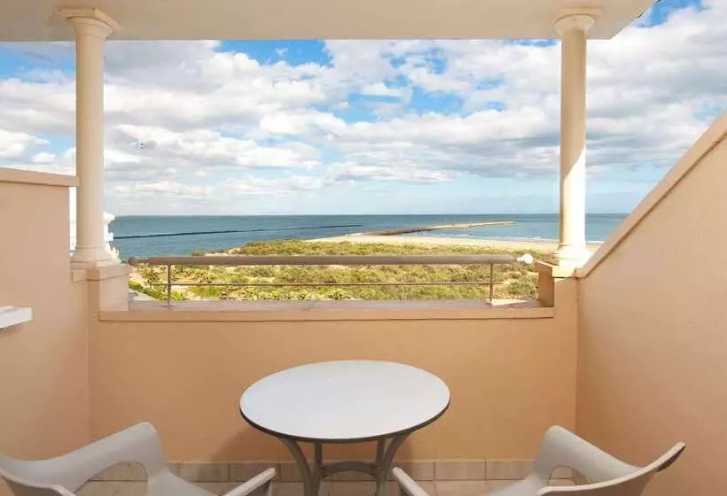 בית מלון כפרי Meliá Isla Canela