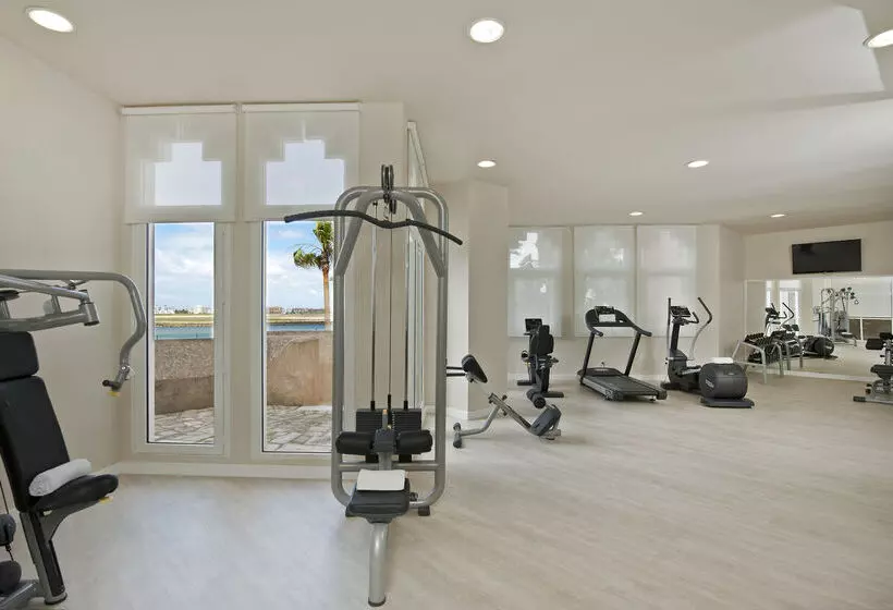 בית מלון כפרי Meliá Isla Canela