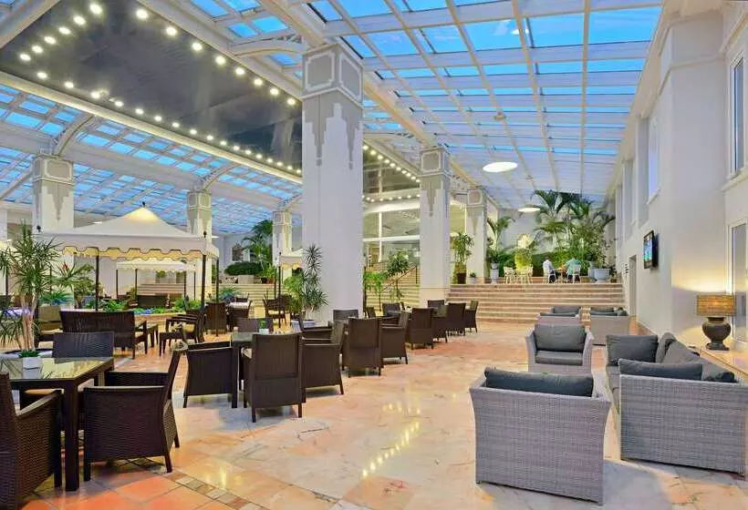 בית מלון כפרי Meliá Isla Canela