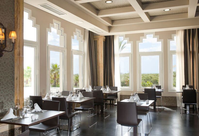 هتل Meliá Isla Canela