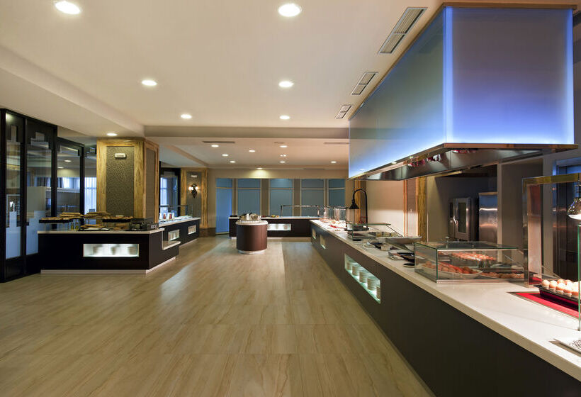 هتل Meliá Isla Canela