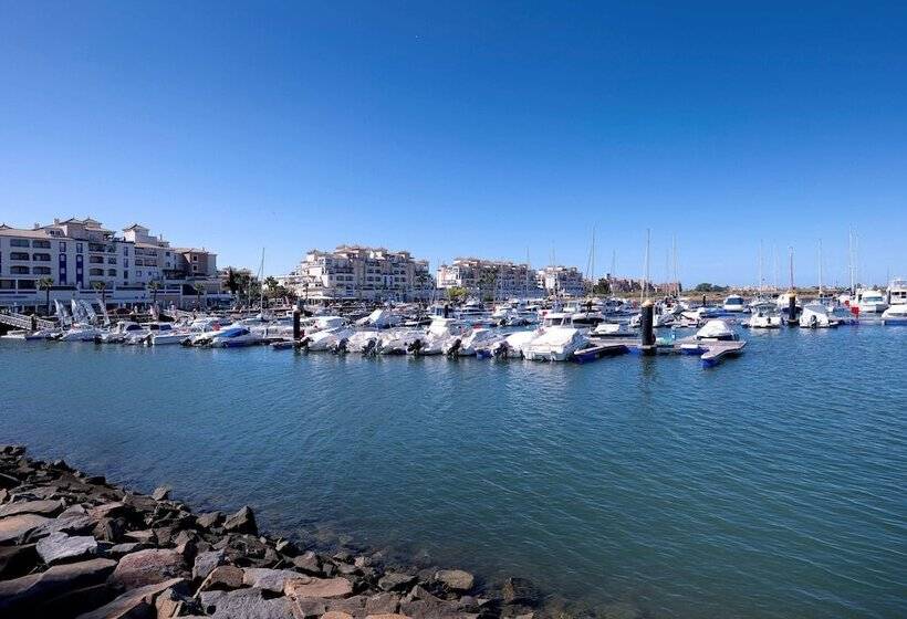 هتل Meliá Isla Canela