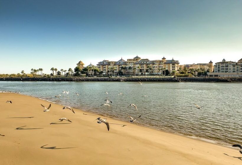 هتل Meliá Isla Canela